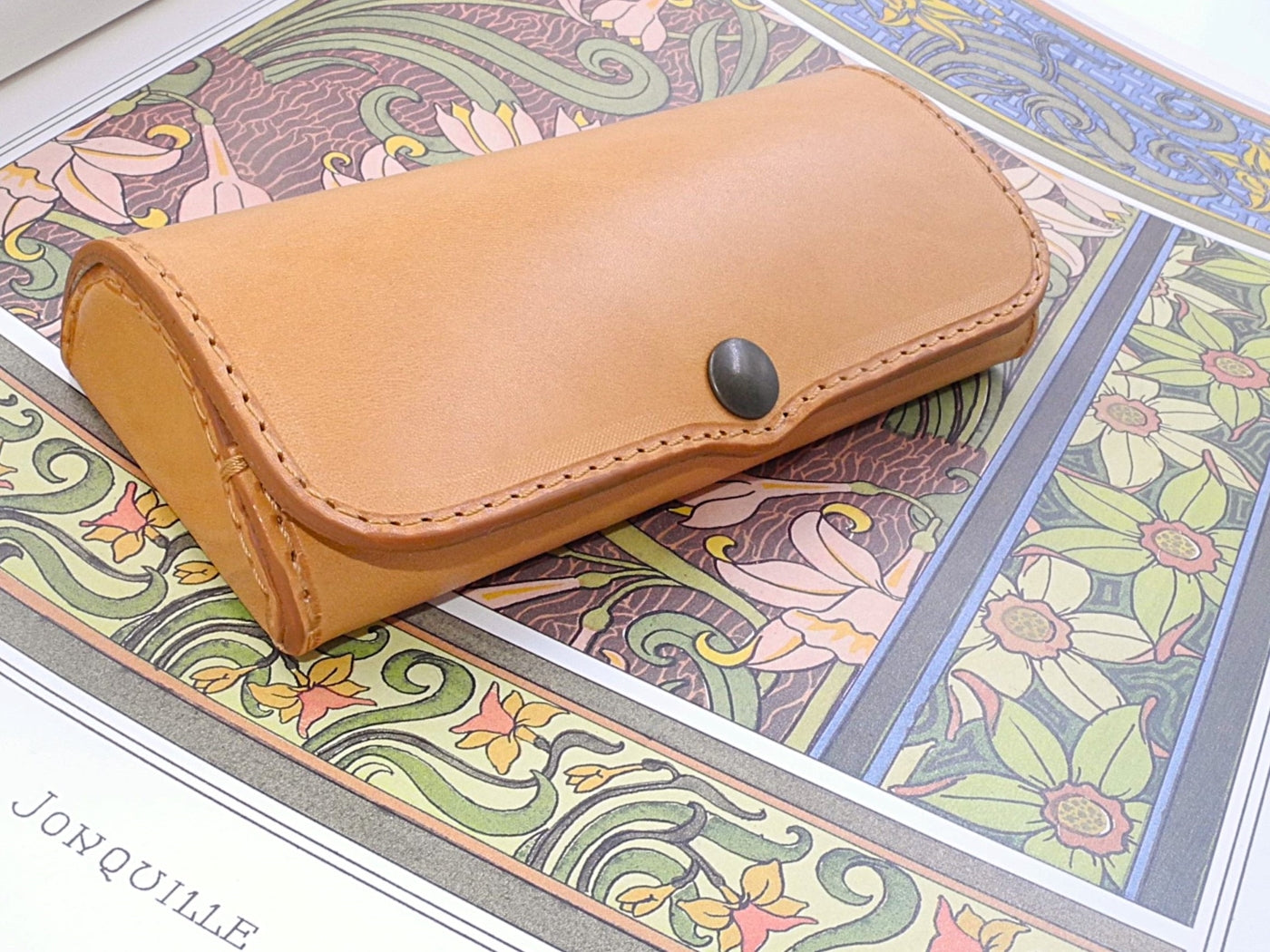 Hard Full Grain Leather Glasses Case - Natural